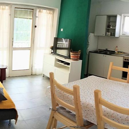 Apartment Brcic Біоград-на-Мору Екстер'єр фото